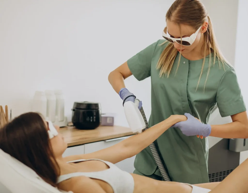 انواع دستگاه‌های لیزر موهای زائد